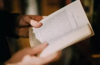 Os 10 melhores livros de Clarice Lispector em 2026: A hora da estrela, Minhas queridas e muito mais!