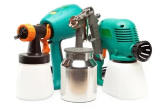 Uma pistola de pintura.