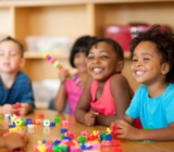 Os 10 Melhores Brinquedos da Patrulha Canina em 2026: Sunny, Elka e mais!