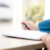 Os 10 Melhores Cursos de Redação de 2026!